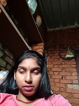Snapshot of Yatiksha_Beby chatting on October 15, 2025, 9:09 am Yatiksha Beby online show from October 15, 2025, 9:09 am