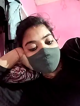 Snapshot of Yatiksha_Beby chatting on March 9, 2026, 10:47 pm Yatiksha Beby online show from March 9, 2026, 10:47 pm