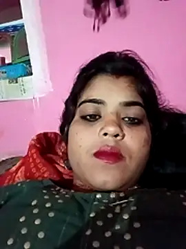 Snapshot of Yatiksha_Beby chatting on March 24, 2026, 6:24 pm Yatiksha Beby online show from March 24, 2026, 6:24 pm