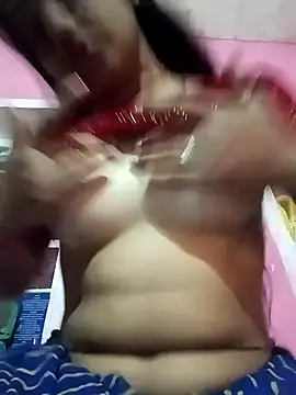 Snapshot of Yatiksha_Beby chatting on March 26, 2026, 1:22 am Yatiksha Beby online show from March 26, 2026, 1:22 am