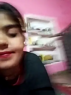 Snapshot of Yatiksha_Beby chatting on March 28, 2026, 5:01 pm Yatiksha Beby online show from March 28, 2026, 5:01 pm