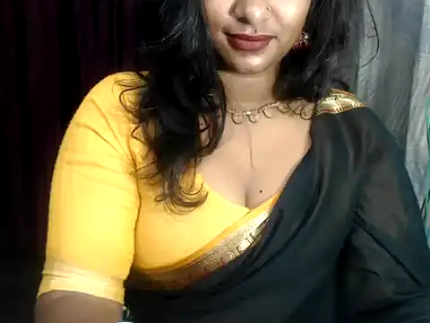 Snapshot of DearKimmi chatting on January 5, 2025, 5:30 pm DearKimmi online show from January 5, 2025, 5:30 pm
