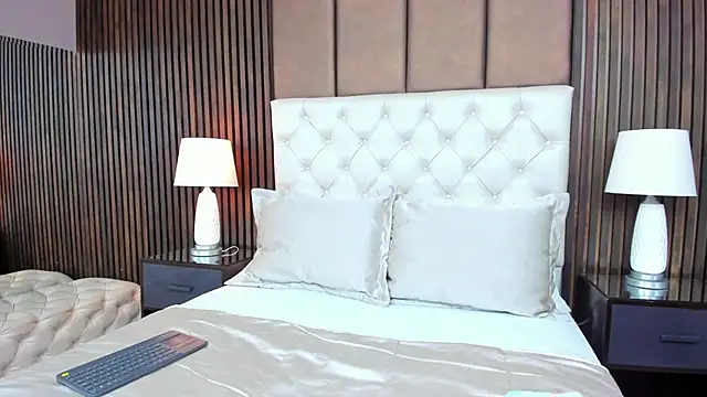 Kendal Foxxx online show from December 3, 2025, 12:03 pm