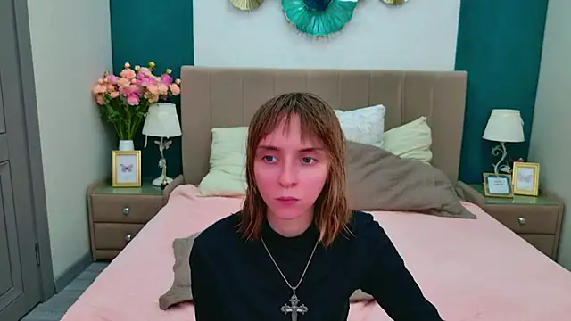 Beverly Gomes online show from October 11, 2025, 3:54 pm