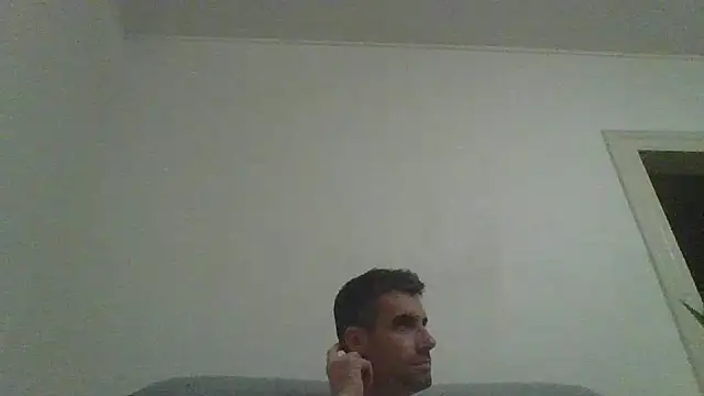 JulioIsHere4you online show from October 26, 2025, 1:55 am