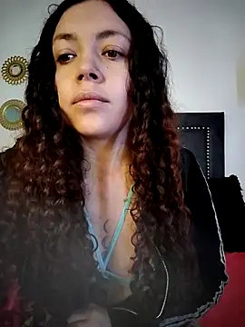 Snapshot of RubyStrong chatting on February 2, 2026, 1:43 pm RubyStrong online show from February 2, 2026, 1:43 pm