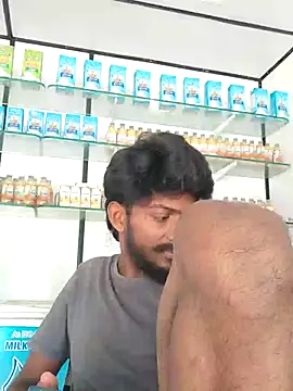 Snapshot of Bigsizemodda chatting on July 18, 2026, 7:12 am Bigsizemodda online show from July 18, 2026, 7:12 am