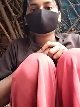 Janvi Jaitly online show from December 21, 2025, 1:46 am