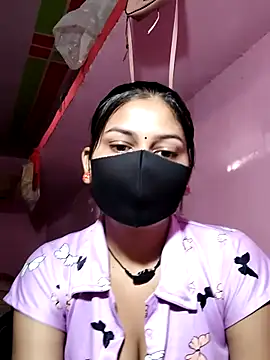 Snapshot of Janvi_Jaitly chatting on July 6, 2026, 1:35 am Janvi Jaitly online show from July 6, 2026, 1:35 am