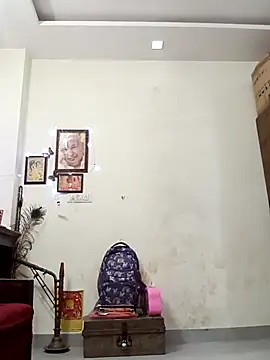 Your-vipasha online show from November 10, 2025, 7:24 pm