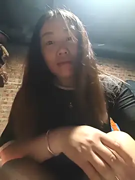 siki-00 online show from December 4, 2025, 11:35 pm