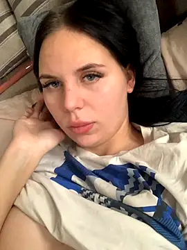 ksenia123 online show from November 26, 2025, 9:32 am