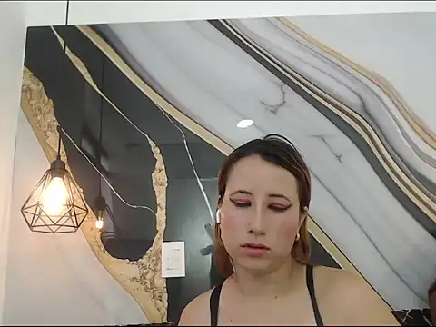 PilarArias online show from January 14, 2026, 1:39 pm