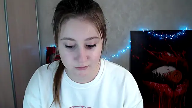 Milka kamila online show from April 14, 2026, 12:11 pm