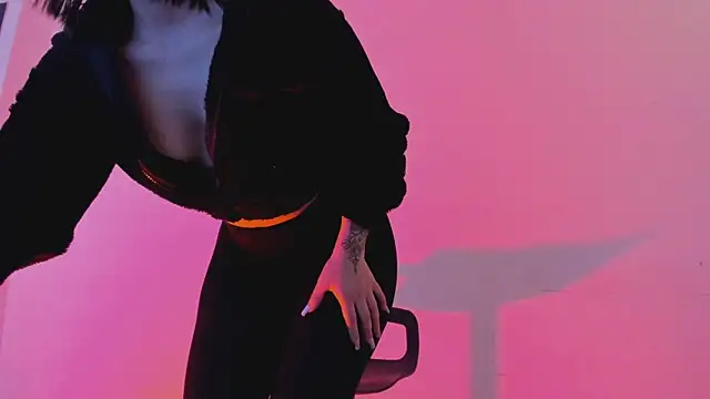 AnnaraLein online show from January 14, 2026, 3:45 am