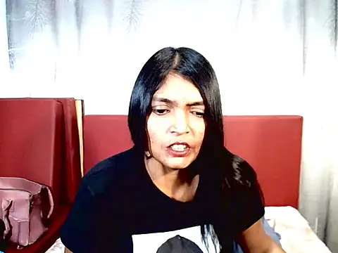 Snapshot of IndianAlisha chatting on February 24, 2026, 5:44 pm IndianAlisha online show from February 24, 2026, 5:44 pm