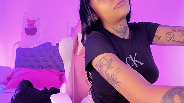  Sharloth  online show from September 23, 2025, 1:03 pm