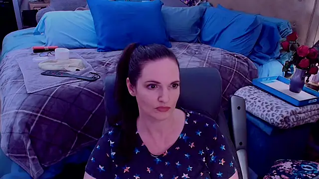 ninajaymes online show from April 3, 2026, 11:47 pm