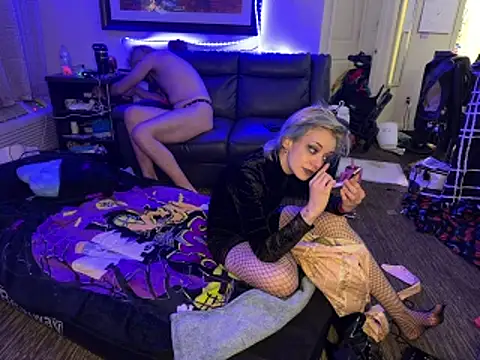 Longdongsilver 323 online show from November 30, 2025, 12:31 pm