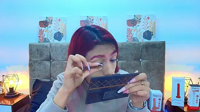 Dulce Bella  online show from October 1, 2025, 7:31 pm