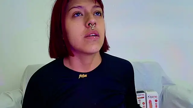 Dulce Bella  online show from October 3, 2025, 12:13 pm