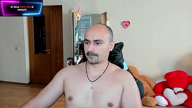 Snapshot of Gri_SH chatting on September 12, 2025, 10:04 am Gri SH online show from September 12, 2025, 10:04 am