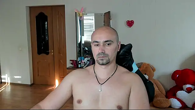 Snapshot of Gri_SH chatting on September 16, 2025, 1:01 pm Gri SH online show from September 16, 2025, 1:01 pm