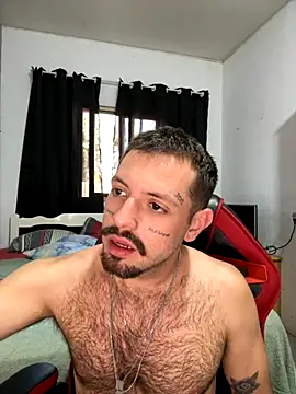 Luccaskonig online show from October 21, 2025, 7:14 pm