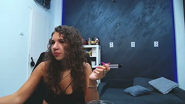 Snapshot of bigbuttjeny chatting on September 14, 2025, 12:32 am bigbuttjeny online show from September 14, 2025, 12:32 am