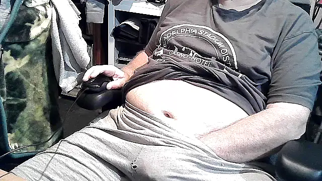 georgew62 online show from October 8, 2025, 5:05 am