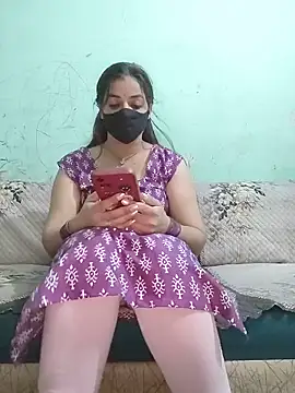 Snapshot of the_saavi chatting on June 12, 2026, 6:40 pm the saavi online show from June 12, 2026, 6:40 pm