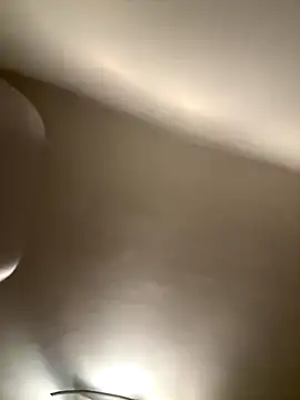 SophiiaStarr online show from November 7, 2025, 6:52 pm