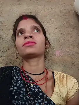Snapshot of Punam_jindal chatting on June 4, 2026, 2:28 am Punam jindal online show from June 4, 2026, 2:28 am