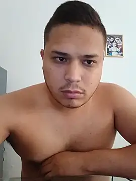 Alexboy022025 online show from November 14, 2025, 7:34 pm