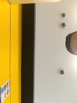 DanteWinter online show from December 23, 2025, 2:09 am