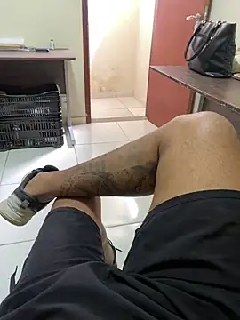 mtpgostoso online show from October 15, 2025, 3:56 pm