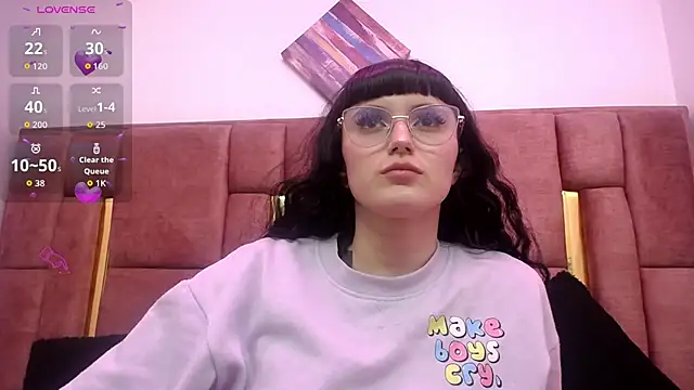 XBODTRIIPX online show from September 25, 2025, 7:01 am