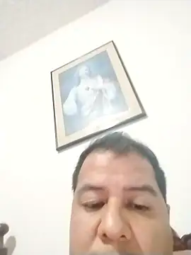 latinblack16 online show from January 10, 2026, 2:46 am