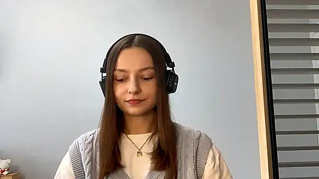Snapshot of SoulHiperAgne_ chatting on September 23, 2025, 2:31 pm SoulHiperAgne  online show from September 23, 2025, 2:31 pm