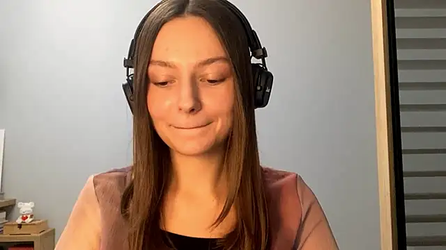 Snapshot of SoulHiperAgne_ chatting on September 26, 2025, 4:11 pm SoulHiperAgne  online show from September 26, 2025, 4:11 pm