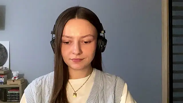 Snapshot of SoulHiperAgne_ chatting on October 21, 2025, 3:02 pm SoulHiperAgne  online show from October 21, 2025, 3:02 pm