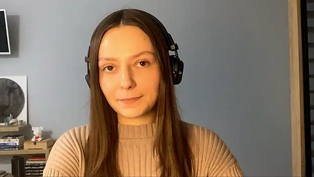 Snapshot of SoulHiperAgne_ chatting on October 24, 2025, 1:29 pm SoulHiperAgne  online show from October 24, 2025, 1:29 pm