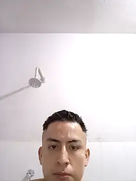 aczinovelez342 online show from January 13, 2026, 3:45 am