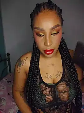 Queen Amara online show from June 2, 2026, 4:03 am