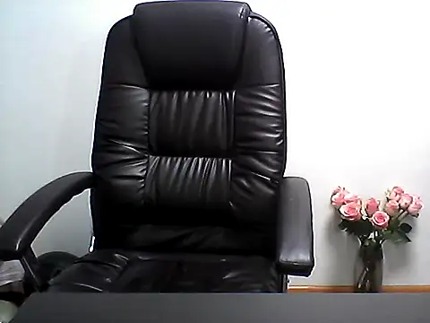 EllaLove2277 online show from December 1, 2025, 11:26 am