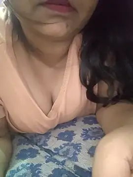 bitch-horny online show from September 8, 2025, 5:12 pm