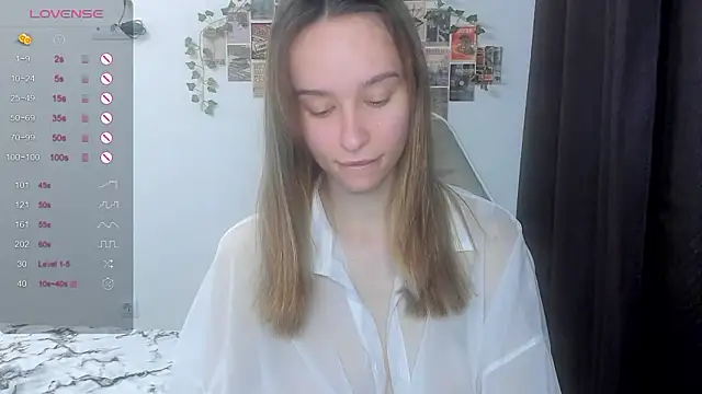  Alissaa online show from March 12, 2026, 12:33 pm