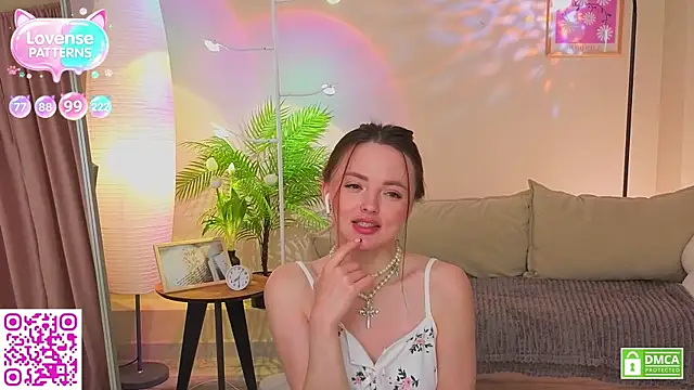Snapshot of OliviaKis_ chatting on May 26, 2026, 7:15 am OliviaKis online show from May 26, 2026, 7:15 am
