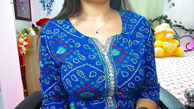 WildDimpi 0 online show from November 11, 2025, 5:46 pm