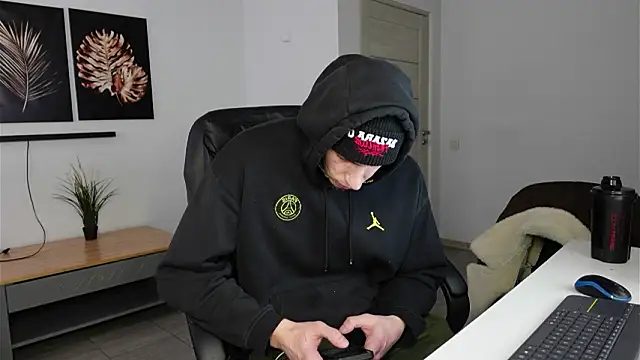 Ryan Dozer online show from February 21, 2026, 6:25 am